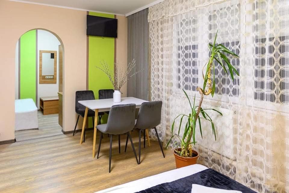 Wandorf 125 Apartman Σόπρον Εξωτερικό φωτογραφία